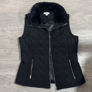 Calvin Klein Women's Black Quilted Vest with Faux Fur Collar